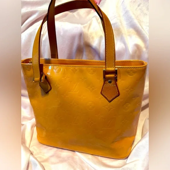 Louis Vuitton Authentic Vernis Houston Tote 1999Limited Edition Yellow &Pink COA - Picture 1 of 15